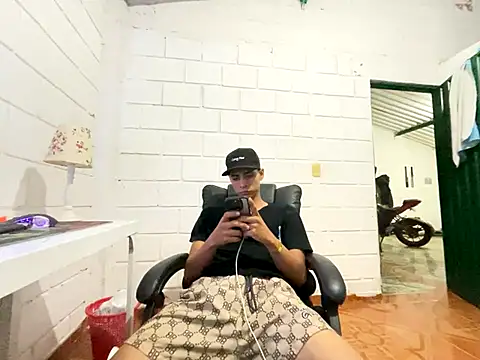 Max TheHorseDick online show from 11-23-25, 01:59