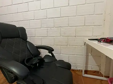 Max TheHorseDick online show from 03-09-26, 04:49