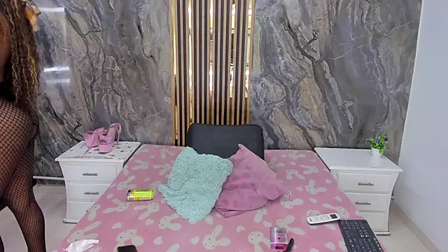 Nyakimgold online show from 03-11-26, 12:32