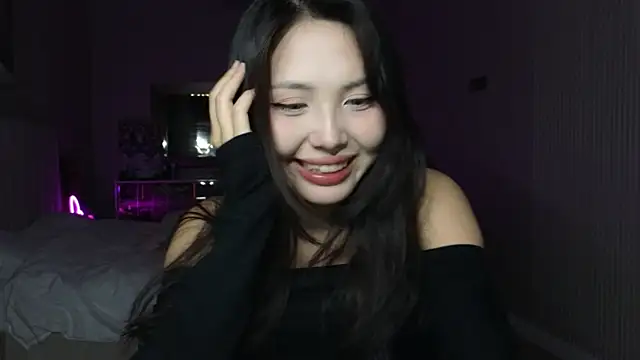 TammiLou online show from 10-11-25, 06:31