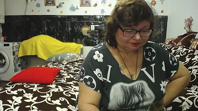 SweetMommaX online show from 02-15-26, 07:02