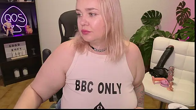 MargotGrey online show from 07-01-26, 06:19