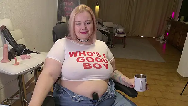 Snapshot of MargotGrey chatting on 01-17-26, 10:41 MargotGrey online show from 01-17-26, 10:41