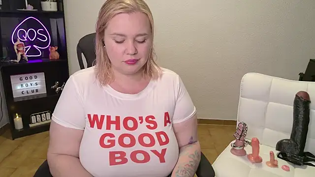 MargotGrey online show from 05-25-26, 06:39