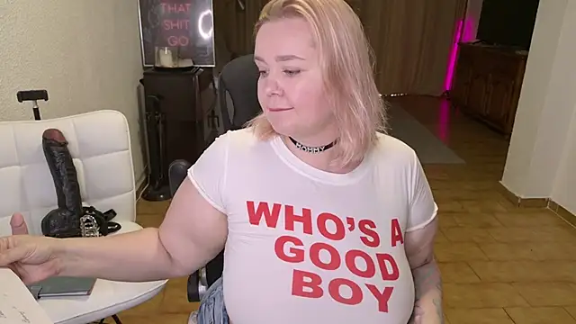 MargotGrey online show from 04-10-26, 10:11