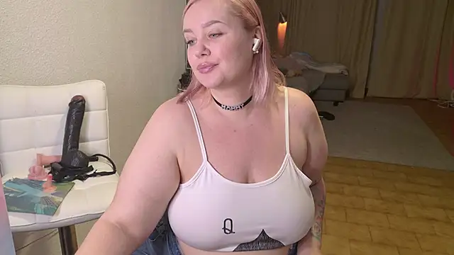 MargotGrey online show from 01-06-26, 05:28