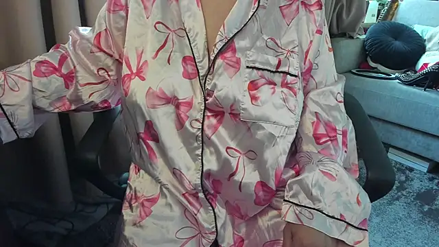 Anita-boobs online show from 05-29-26, 01:06