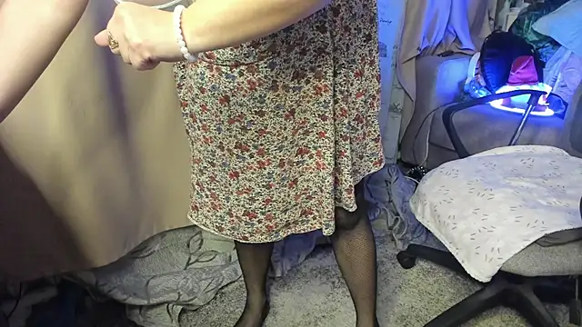 Anita-boobs online show from 12-21-25, 09:59