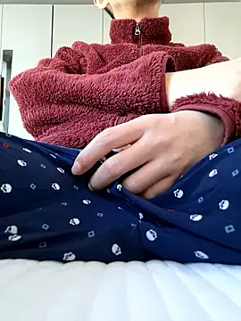 Snapshot of Ssk10N chatting on 02-19-26, 08:33 Ssk10N online show from 02-19-26, 08:33