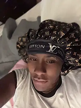 Foreignthababyy online show from 05-25-26, 09:35
