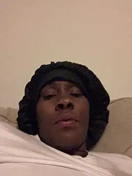 Snapshot of Foreignthababyy chatting on 10-30-25, 07:28 Foreignthababyy online show from 10-30-25, 07:28