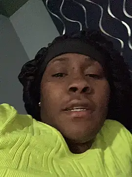 Snapshot of Foreignthababyy chatting on 11-03-25, 08:51 Foreignthababyy online show from 11-03-25, 08:51