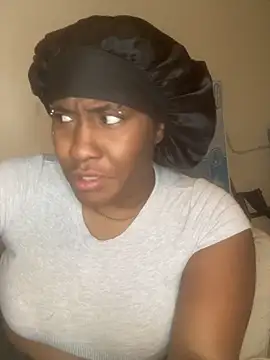 Foreignthababyy online show from 02-17-26, 01:36