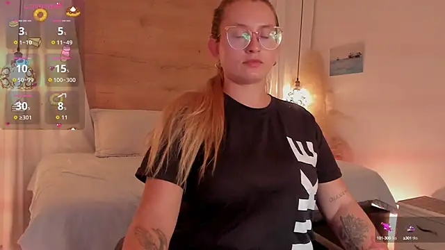 halaaa 1 online show from 10-09-25, 07:14