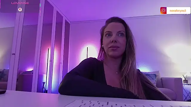 novaforyou1 online show from 10-29-25, 09:03