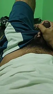 Snapshot of rockyp6 chatting on 03-10-26, 02:43 rockyp6 online show from 03-10-26, 02:43