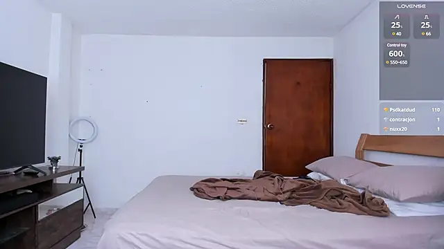 MitchellXD online show from 12-08-24, 06:17