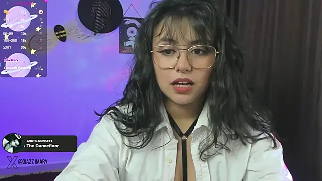 Snapshot of mary_diaz1 chatting on 01-15-25, 03:33 mary diaz1 online show from 01-15-25, 03:33
