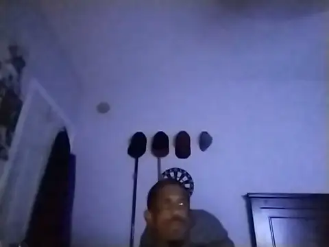 SoUnloveable online show from 05-20-26, 05:59