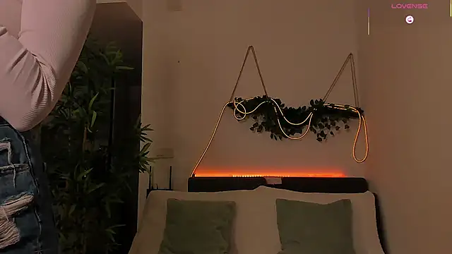 Jaylee Krys online show from 02-25-26, 06:08