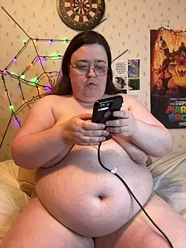 Snapshot of SexyxLexie chatting on 05-20-26, 06:21 SexyxLexie online show from 05-20-26, 06:21