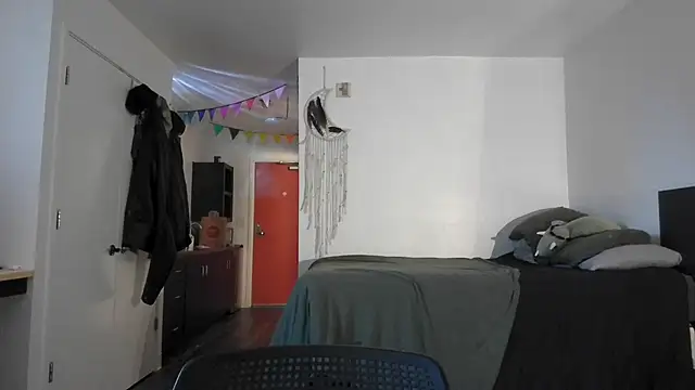 SilasRed online show from 12-29-24, 11:18