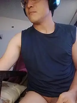 Mghty-cockl88 online show from 01-06-26, 01:37