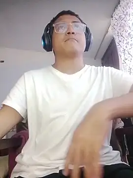 Mghty-cockl88 online show from 02-20-26, 04:42