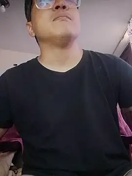 Mghty-cockl88 online show from 03-25-26, 02:16