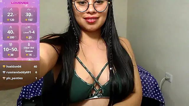 charlotte moineau online show from 12-21-24, 01:58