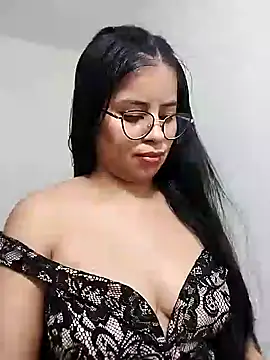 charlotte moineau online show from 01-22-25, 01:31