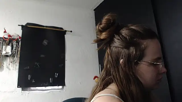 HellenMiyer1111 online show from 12-16-25, 08:02