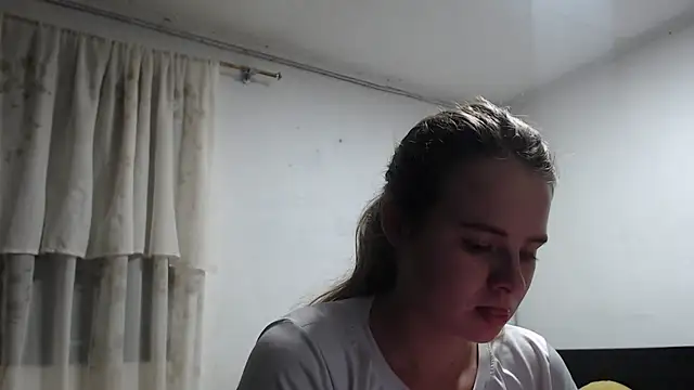 HellenMiyer1111 online show from 10-10-25, 02:07