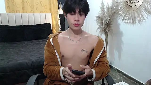 Elio-cam online show from 09-23-25, 01:01