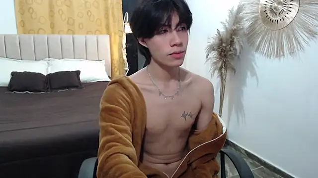 Elio-cam online show from 11-06-25, 08:29