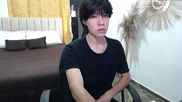 Elio-cam online show from 11-11-25, 08:31