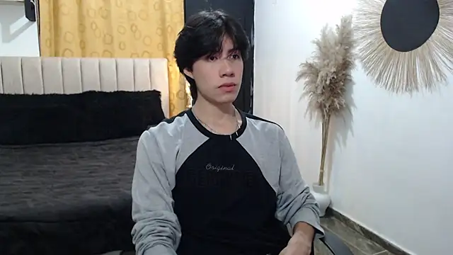 Elio-cam online show from 03-25-26, 02:55