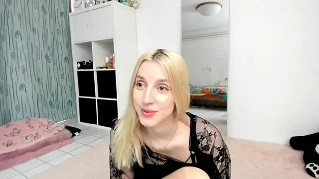 KenzieDawton online show from 06-07-26, 12:32