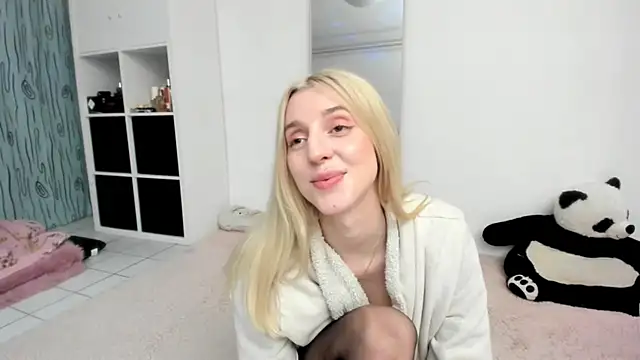 KenzieDawton online show from 05-23-26, 05:12