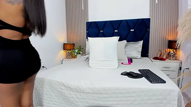 gabytyara2 online show from 02-18-26, 04:03