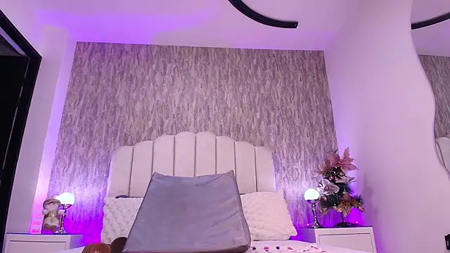 raven lilith  online show from 11-29-25, 03:17