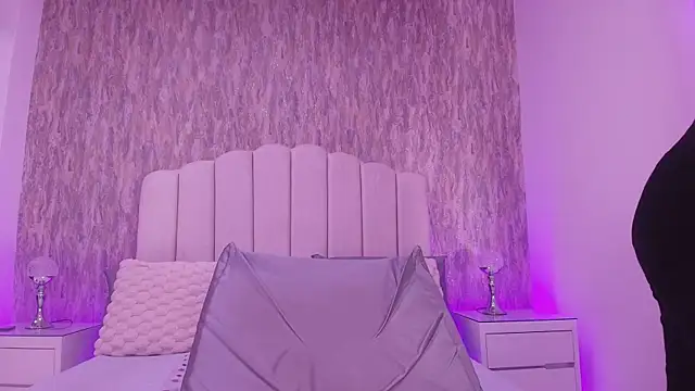 raven lilith  online show from 03-30-26, 03:19