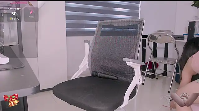 Shyn   online show from 03-02-26, 04:02