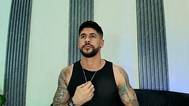 Snapshot of Petesevans chatting on 06-25-26, 12:08 Petesevans online show from 06-25-26, 12:08