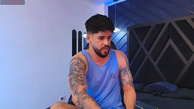 Snapshot of Petesevans chatting on 04-08-26, 11:17 Petesevans online show from 04-08-26, 11:17