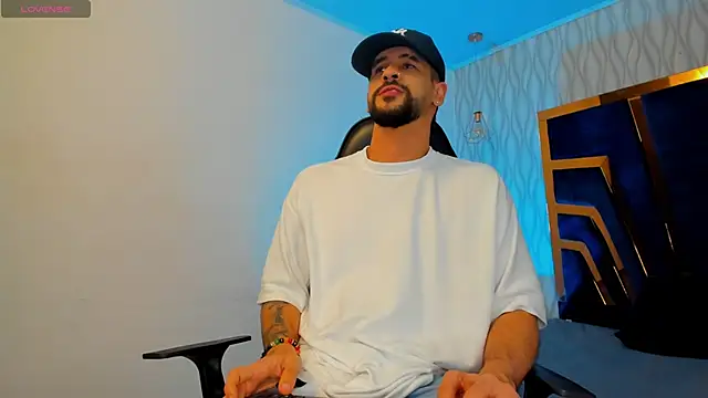 Petesevans online show from 12-14-25, 01:28