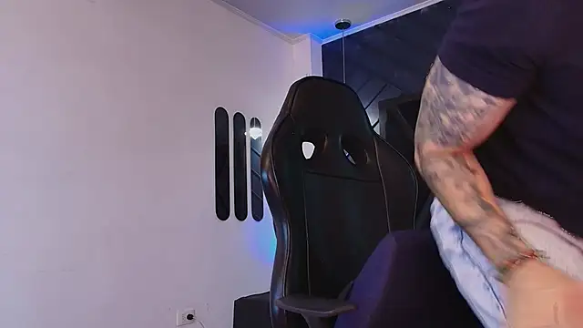 Snapshot of Petesevans chatting on 03-26-26, 11:24 Petesevans online show from 03-26-26, 11:24