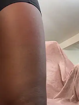 mochamimi online show from 12-14-25, 02:07