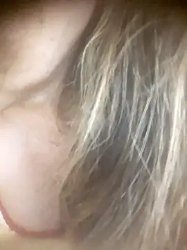 Snapshot of sua_sub_ chatting on 02-17-25, 07:12 sua sub  online show from 02-17-25, 07:12