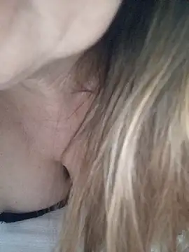 sua sub  online show from 04-20-26, 03:02